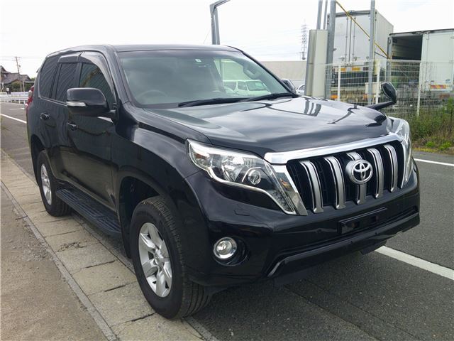 2017 TOYOTA LAND CRUISER PRADO