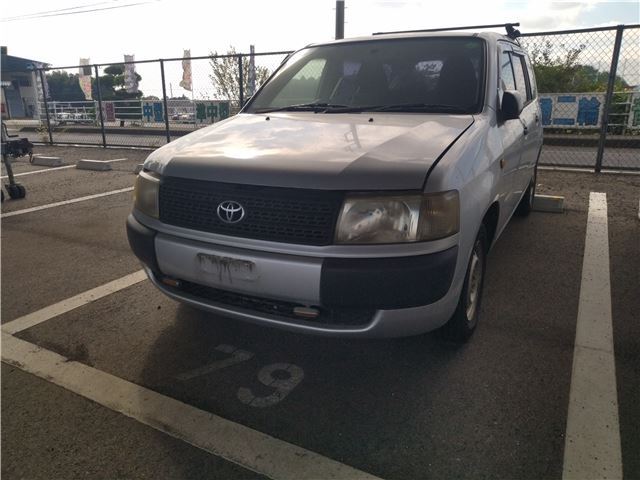 2004 TOYOTA PROBOX VAN