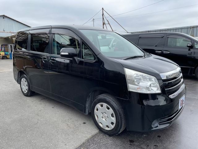 2008 TOYOTA NOAH