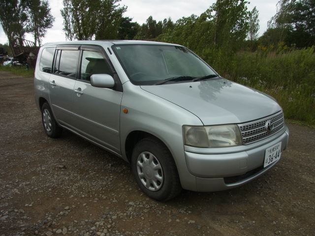 2004 TOYOTA PROBOX WAGON