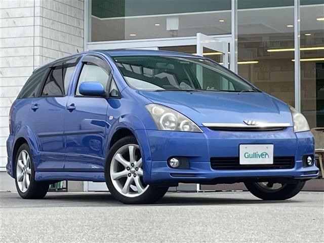 2004 TOYOTA WISH