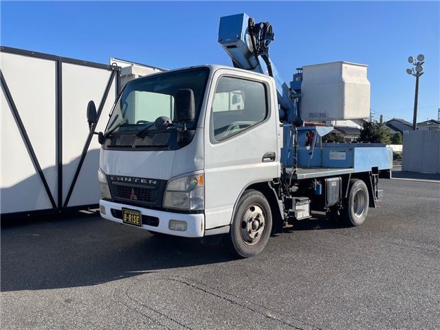 2004 MITSUBISHI FUSO CANTER