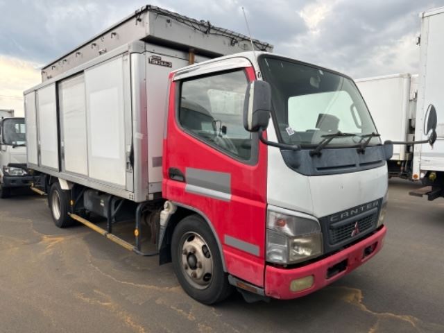 2006 MITSUBISHI FUSO CANTER