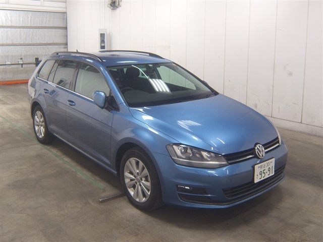 2013 VOLKSWAGEN GOLF VARIANT