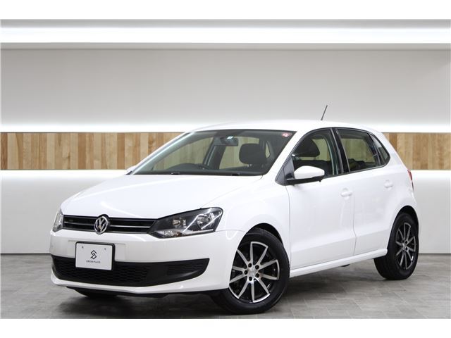 2010 VOLKSWAGEN POLO