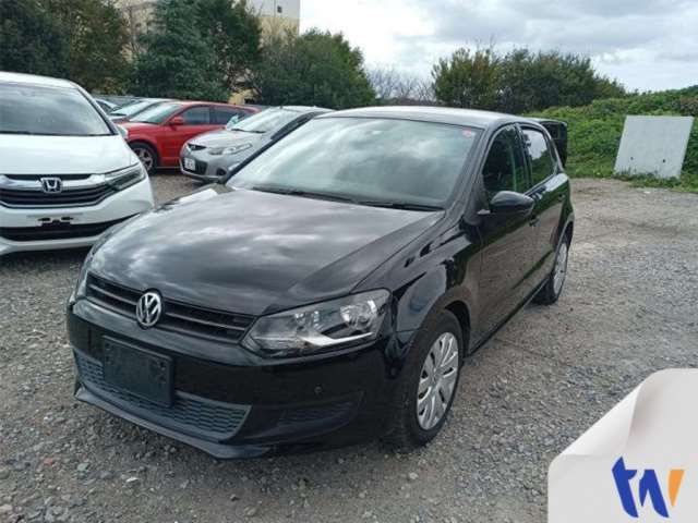 2010 VOLKSWAGEN POLO