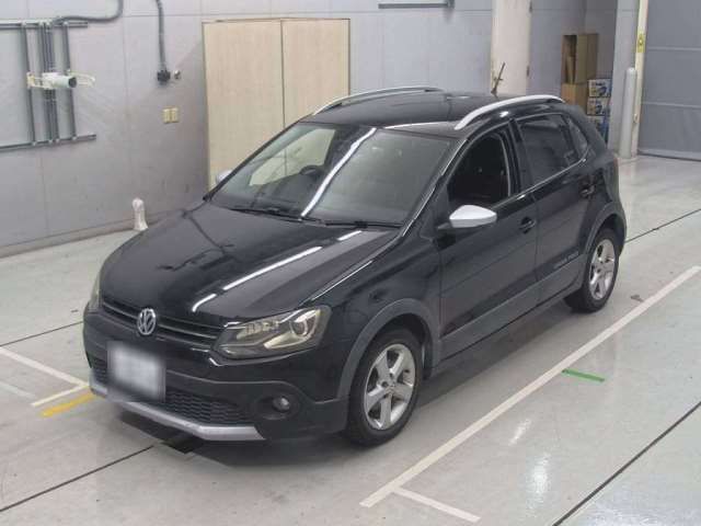 2011 VOLKSWAGEN POLO