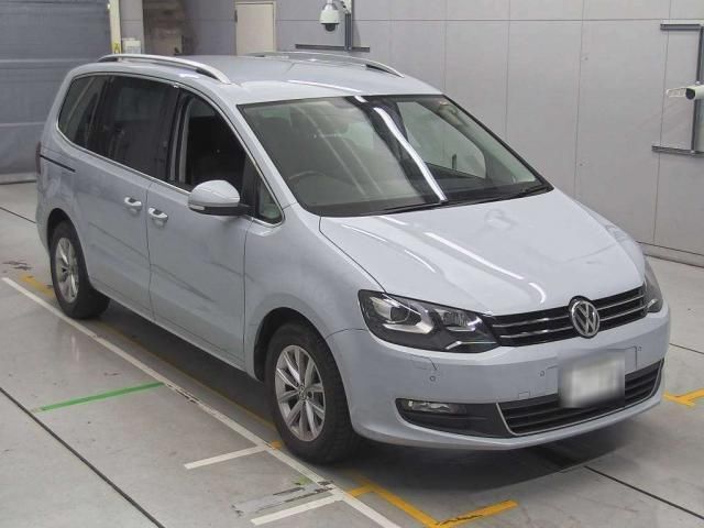 2017 VOLKSWAGEN SHARAN