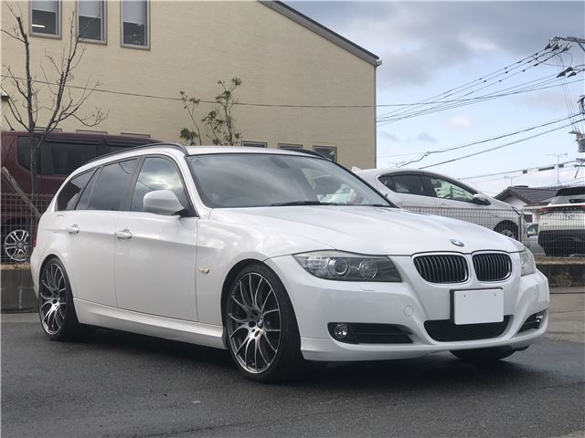 2011 BMW 3 SERIES