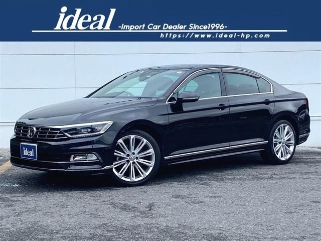 2017 VOLKSWAGEN PASSAT