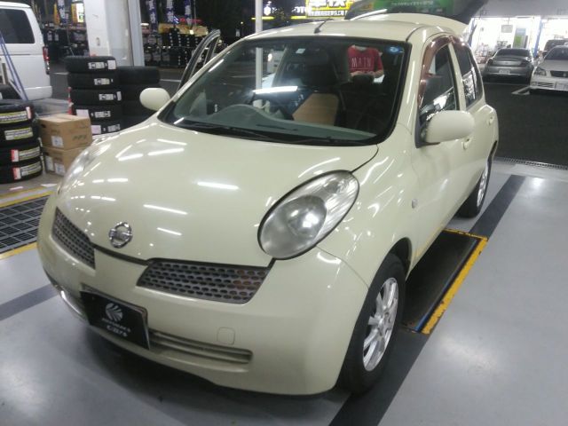 2003 NISSAN MARCH