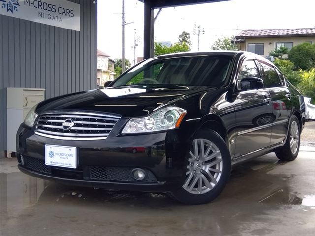 2005 NISSAN FUGA