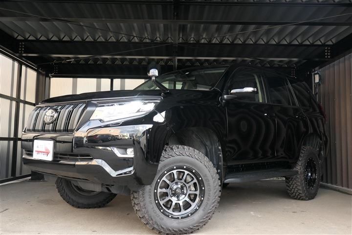 2019 TOYOTA LAND CRUISER PRADO