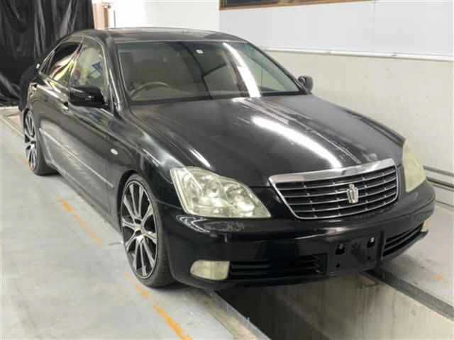 2005 TOYOTA CROWN