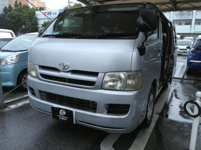 2006 TOYOTA HIACE VAN