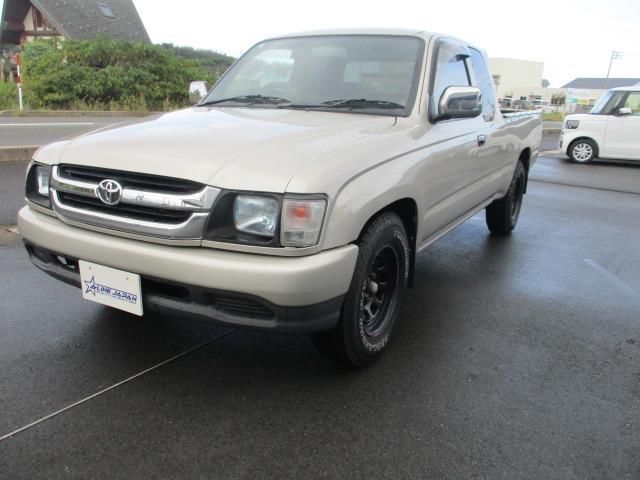 2003 TOYOTA HILUX