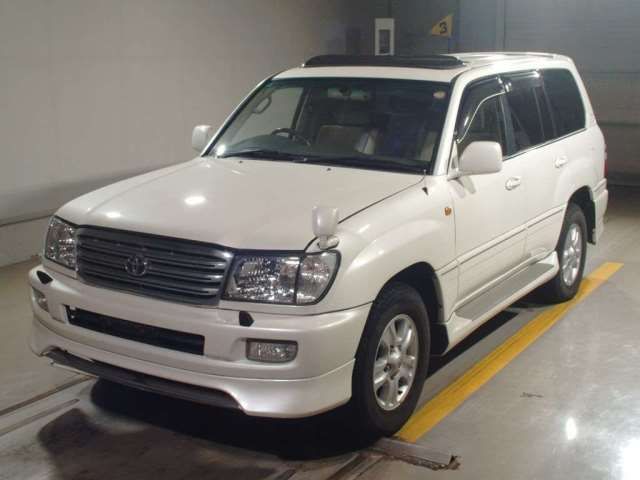 2004 TOYOTA LAND CRUISER