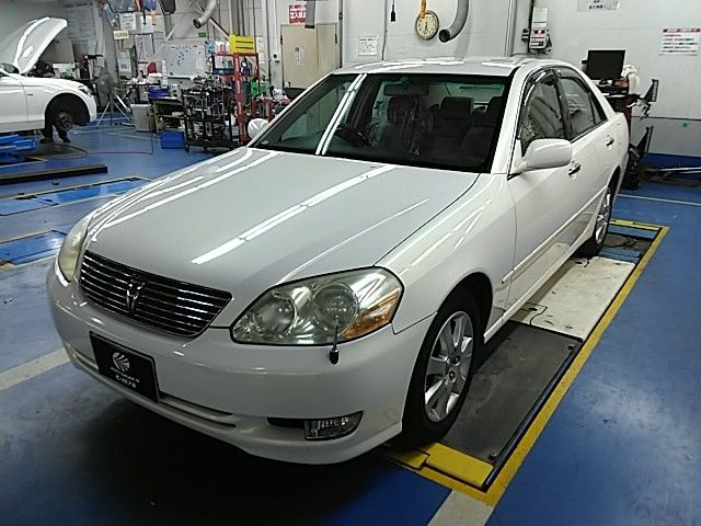 2001 TOYOTA MARK II