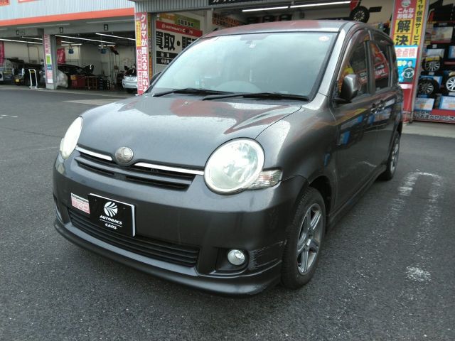 2009 TOYOTA SIENTA