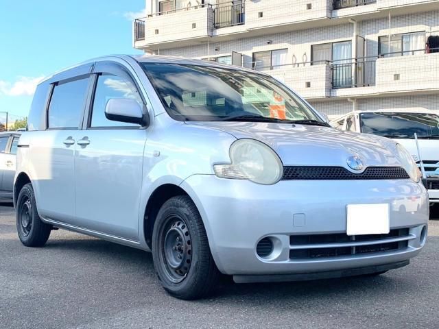 2004 TOYOTA SIENTA